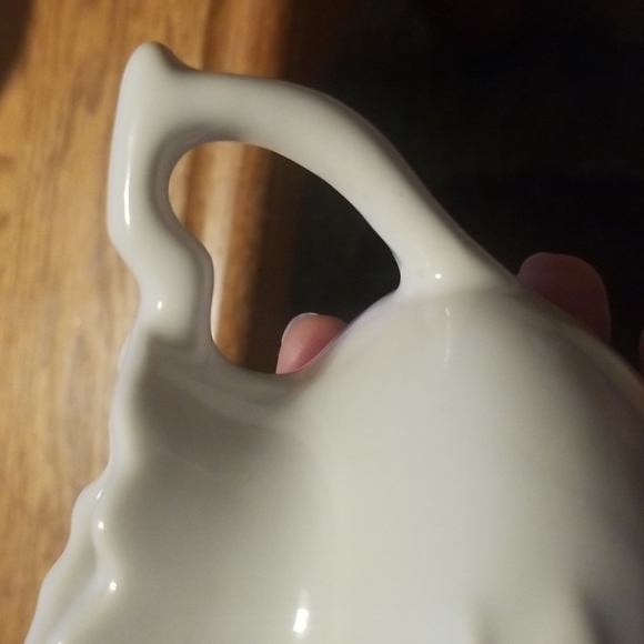 Vintage Ceramic Miniature White Grape Design Creamer and Bowl/Saucer Set - Picture 7 of 11